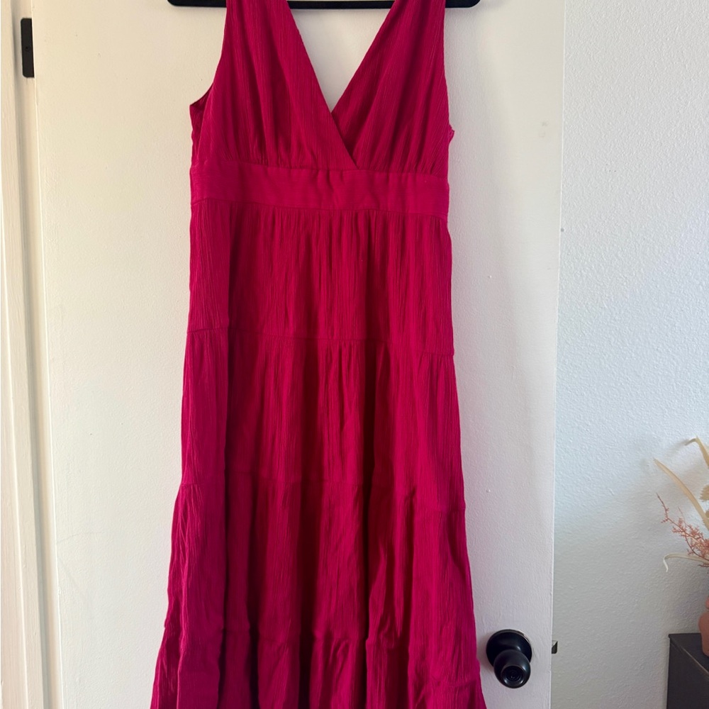 Banana Republic // Sleeveless Maxi-Dress (10 - Hot Pink)